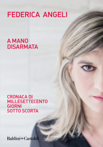 a mano disarmata